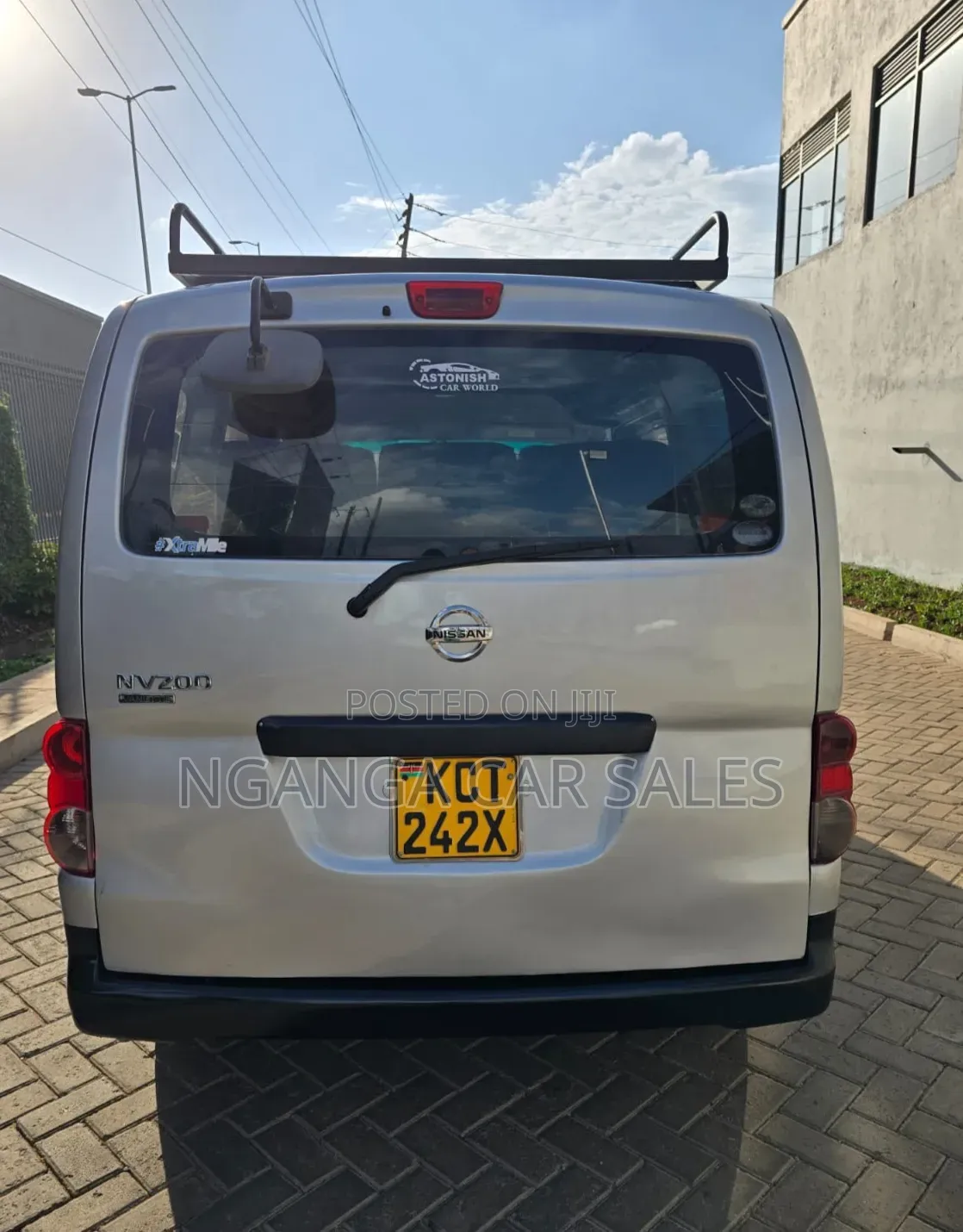 Nissan NV200 2011 Silver