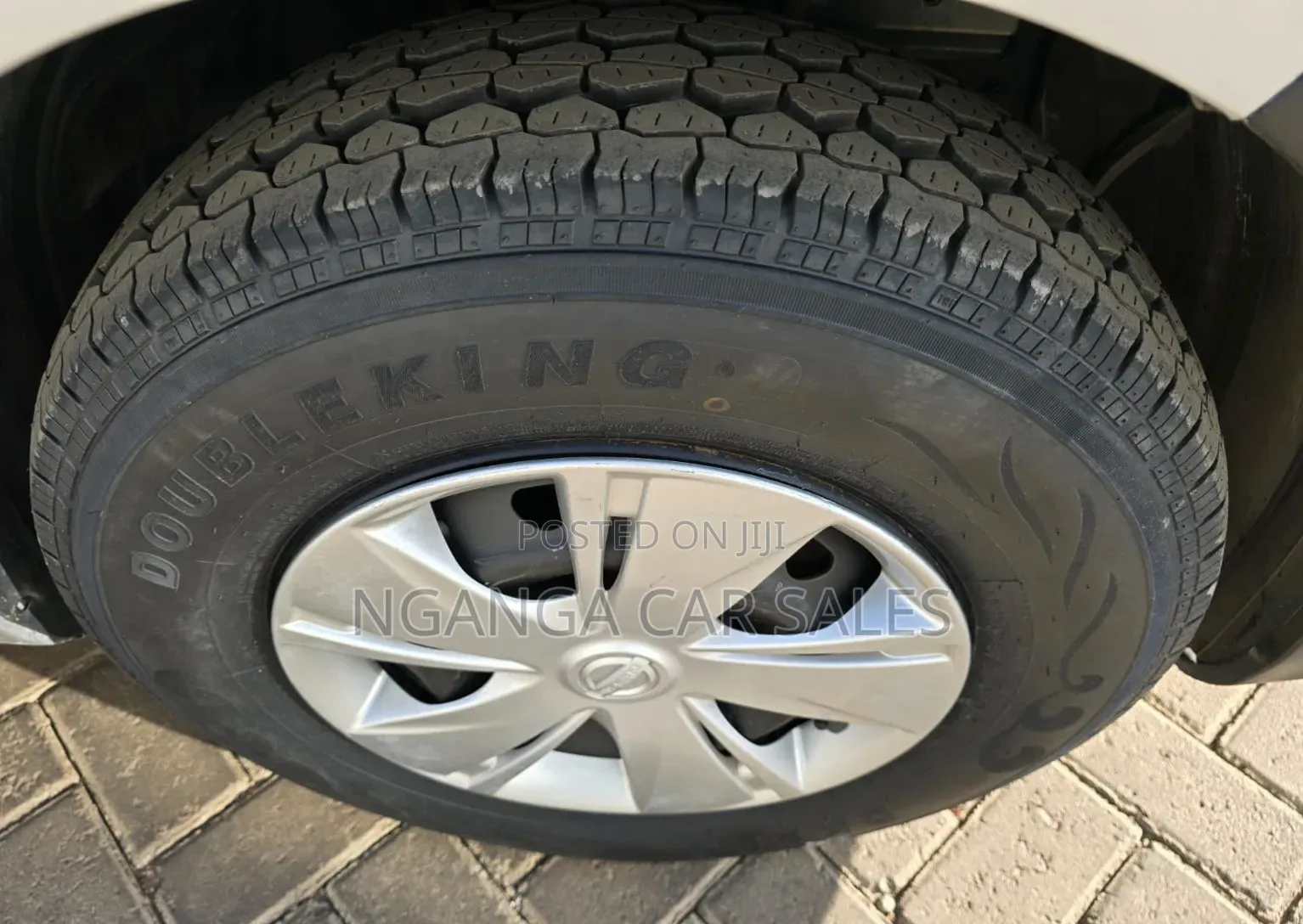 Nissan NV200 2011 Silver