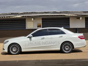 Mercedes-Benz E350 2011 White