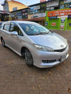 Toyota Wish 2009 Silver