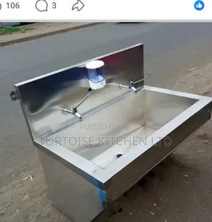 Stainless Steel Hospital Surgical Scrub Sink Size 900mm by 350mm