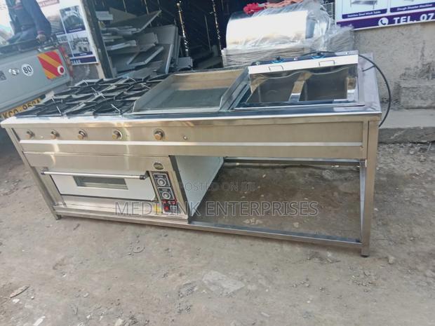 Modern Combined Cooker (4-Burner+grindle+double Fryers)