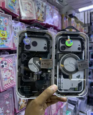 iPhone 17 Pro Max Youngkit Phone Case