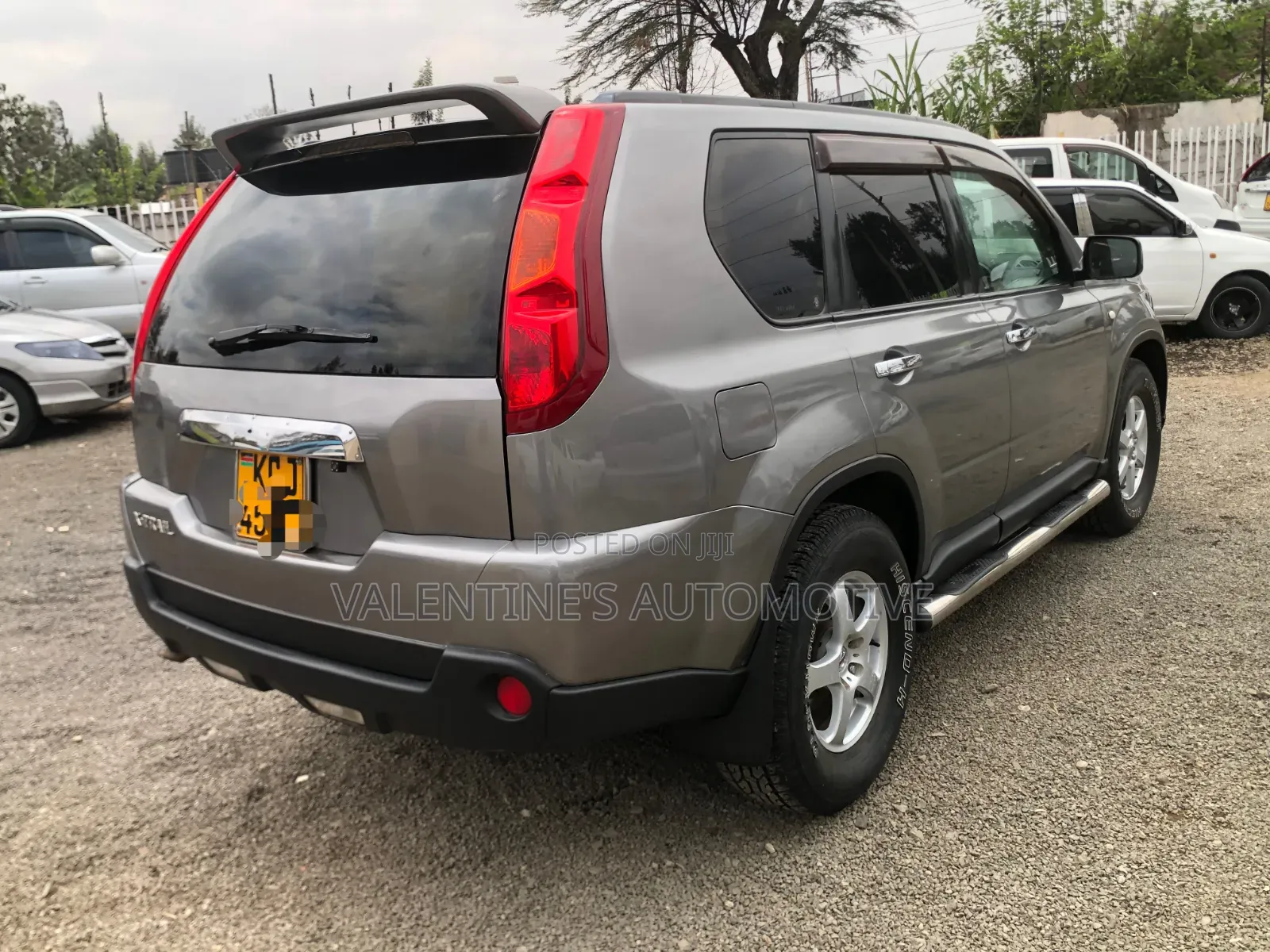 Nissan X-Trail 2010 Silver