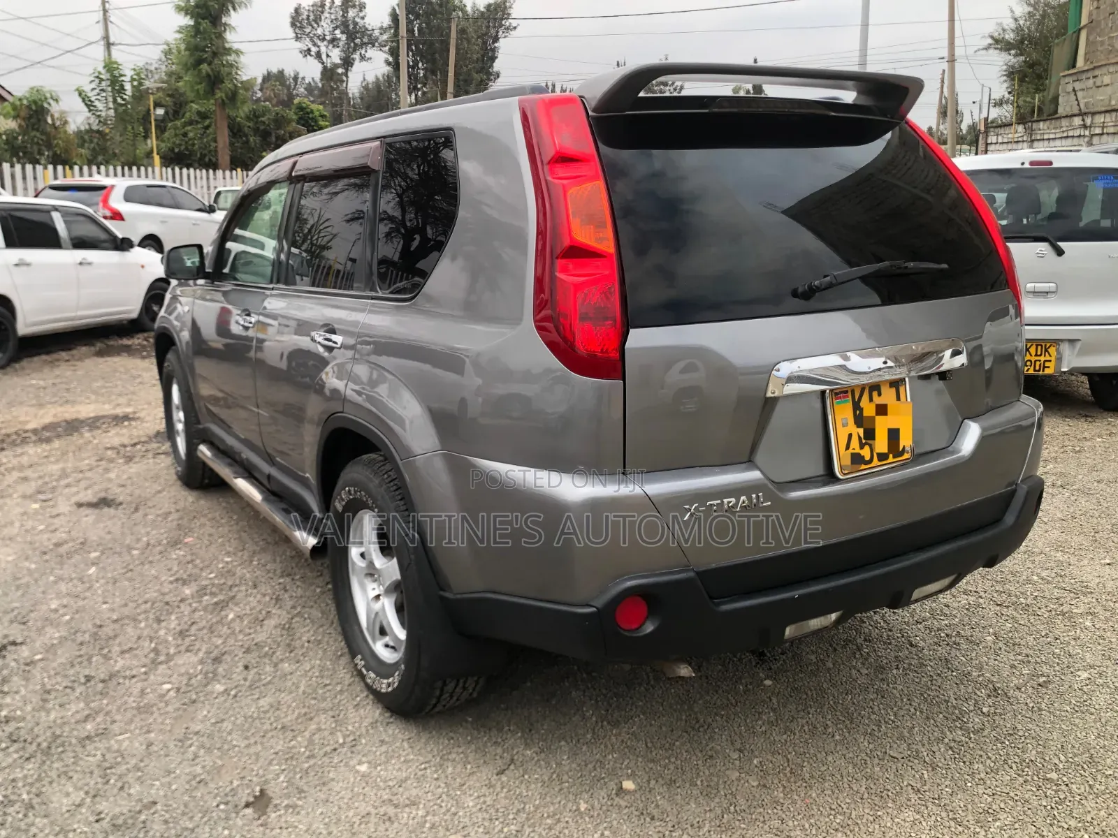 Nissan X-Trail 2010 Silver