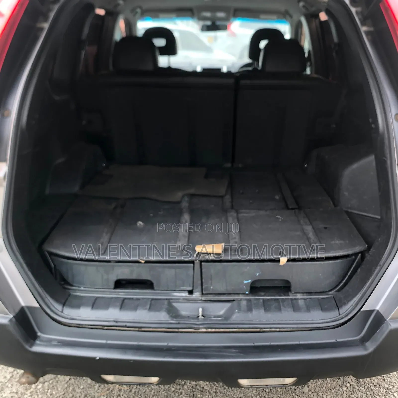 Nissan X-Trail 2010 Silver