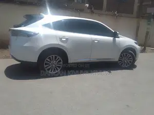 Toyota Harrier 2018 White