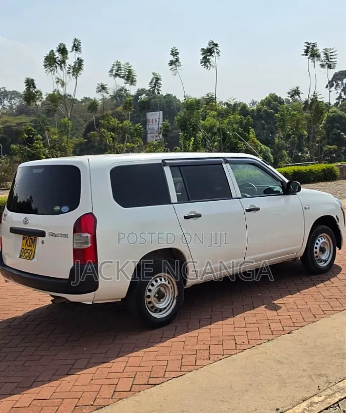 Toyota Probox 2017 White