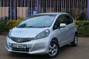Honda Fit 2012 Silver