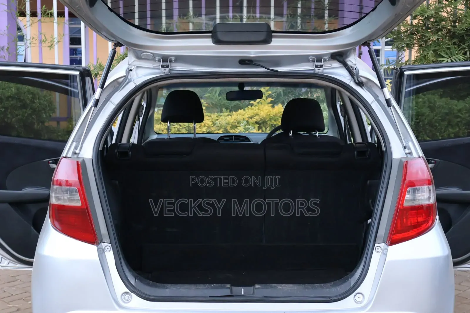 Honda Fit 2012 Silver