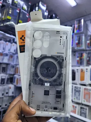 Samsung S 24 Ultra Spigen Case