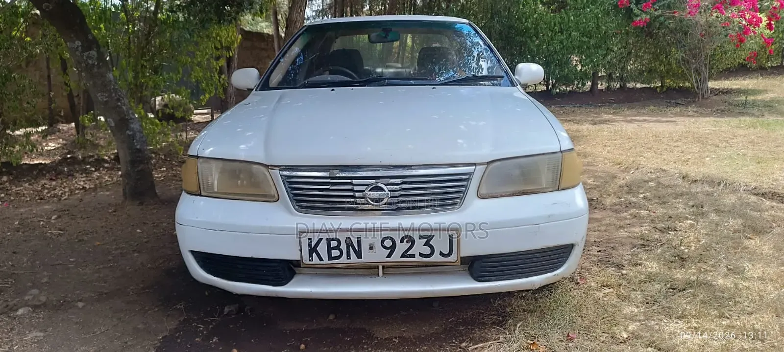 Nissan Sunny 2005 White