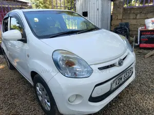 Toyota Passo 1.0 FWD 2015 White