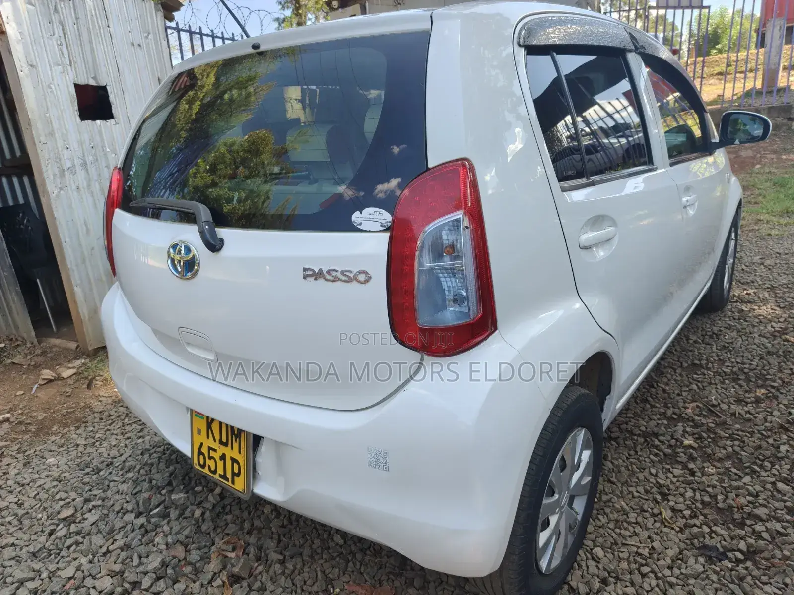 Toyota Passo 1.0 FWD 2015 White