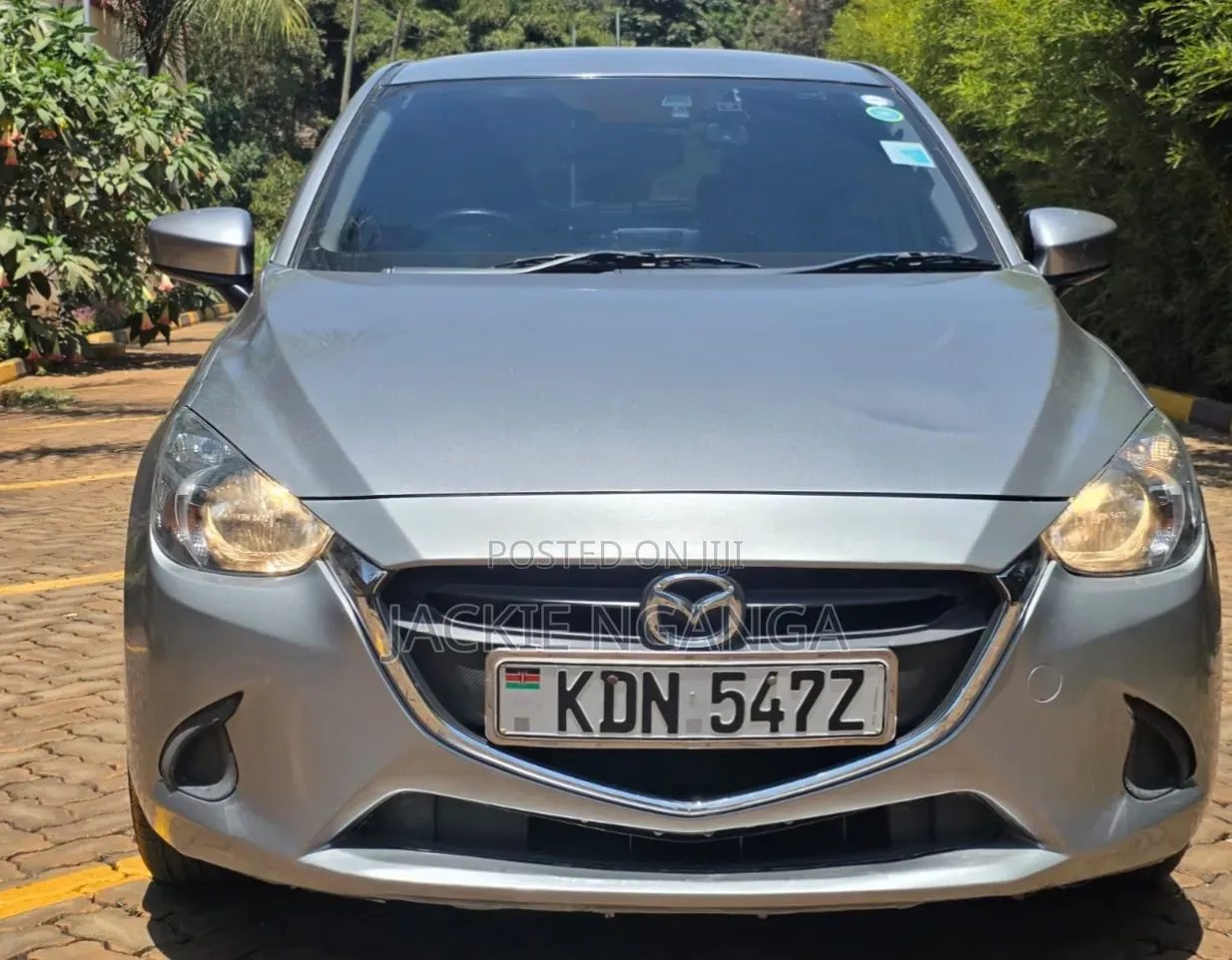 Mazda Demio 2016 Silver