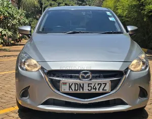 Mazda Demio 2016 Silver