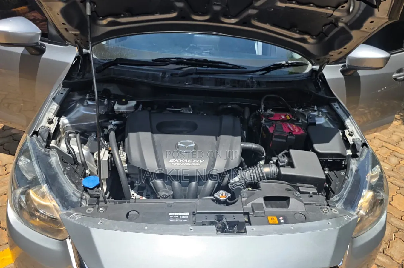 Mazda Demio 2016 Silver