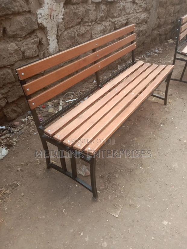 Armless Wooden Metallic Home Garden 5ft Benches