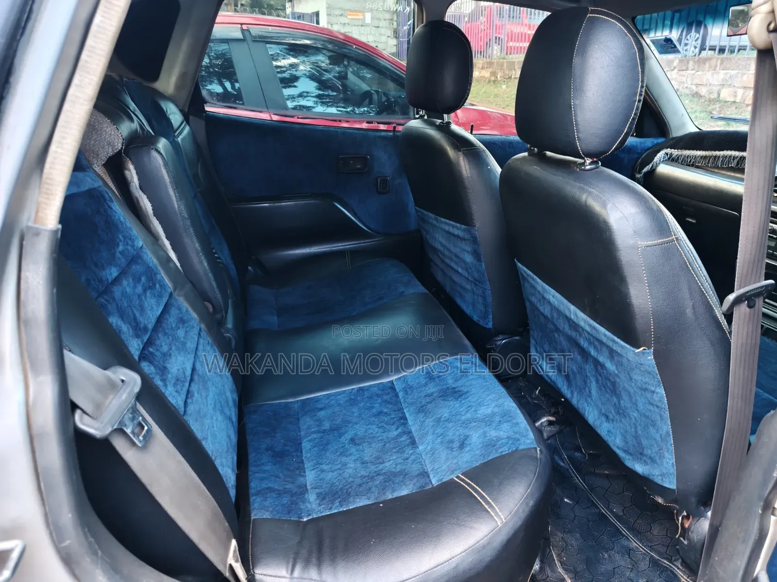 Toyota Duet 1999 Silver