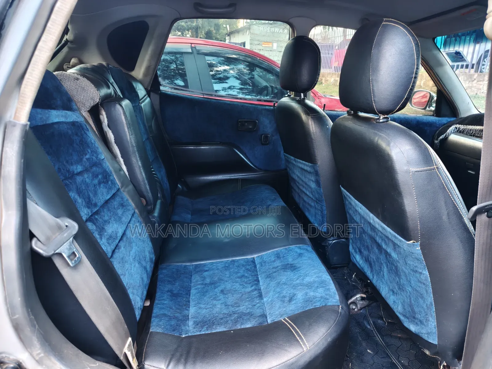 Toyota Duet 1999 Silver