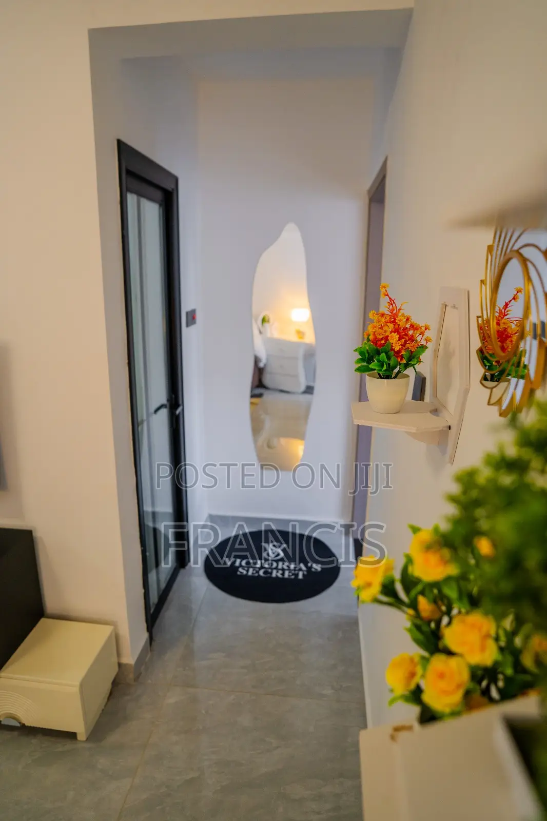 Luxurious 1 Bedroom Kilimani Airbnb | Near Yaya Center | Parking