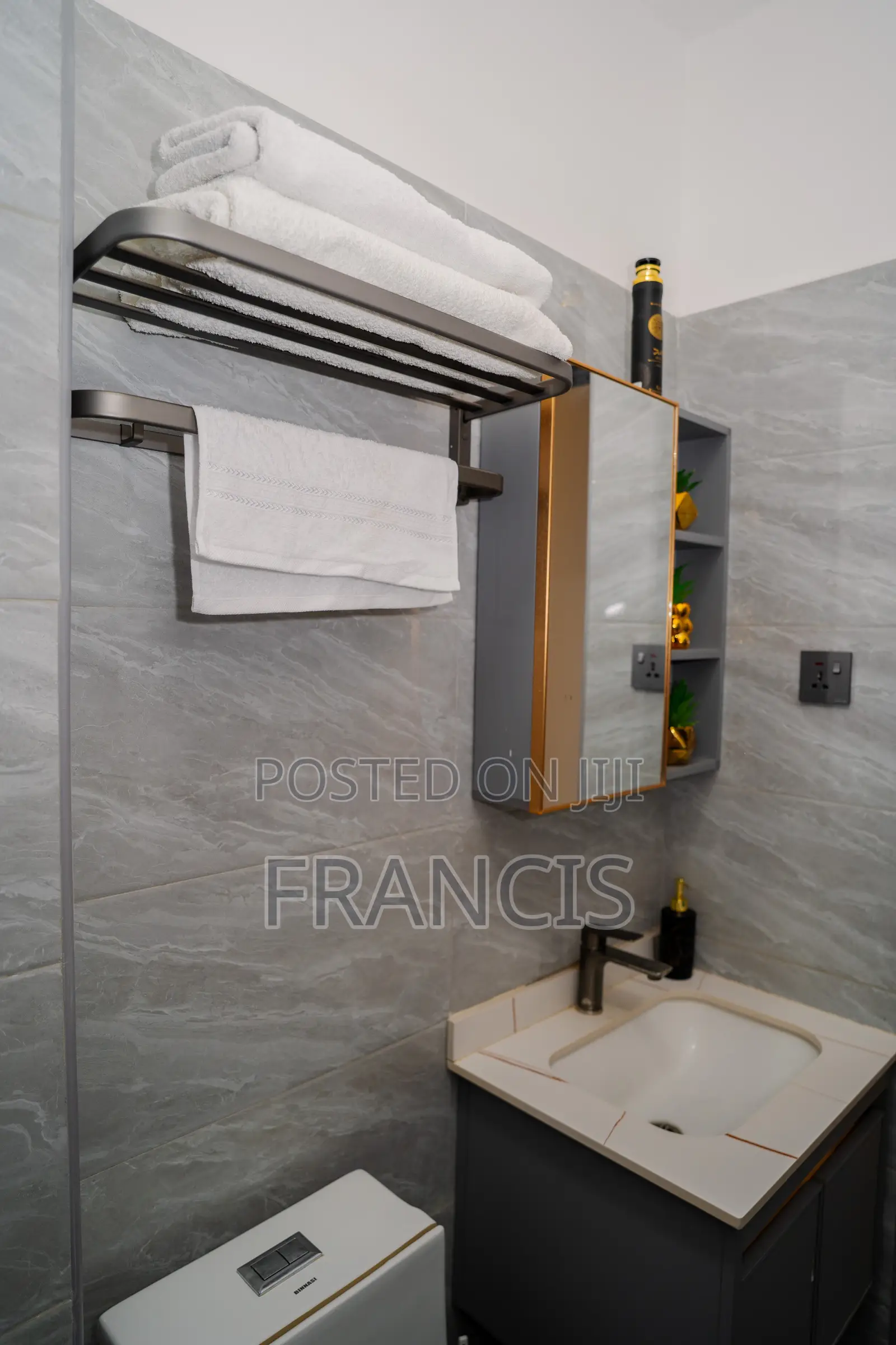 Luxurious 1 Bedroom Kilimani Airbnb | Near Yaya Center | Parking