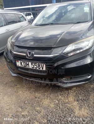 Honda Vezel 2015 Black