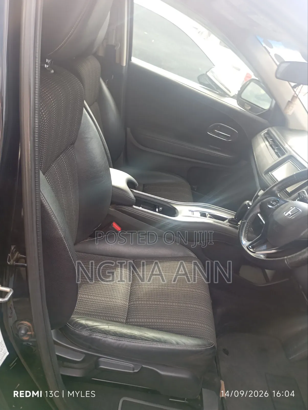 Honda Vezel 2015 Black
