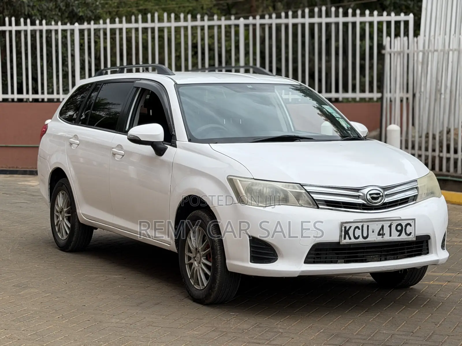 Toyota Corolla Fielder 2013 White
