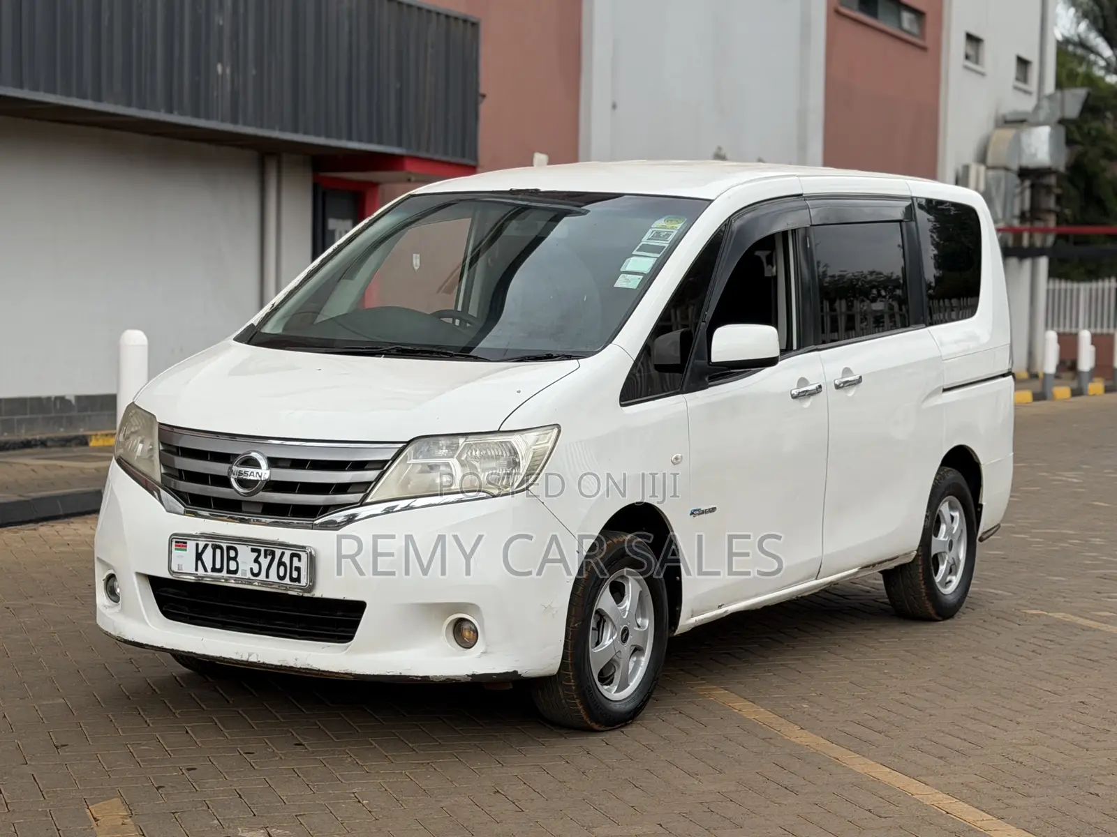 Nissan Serena 2014 White