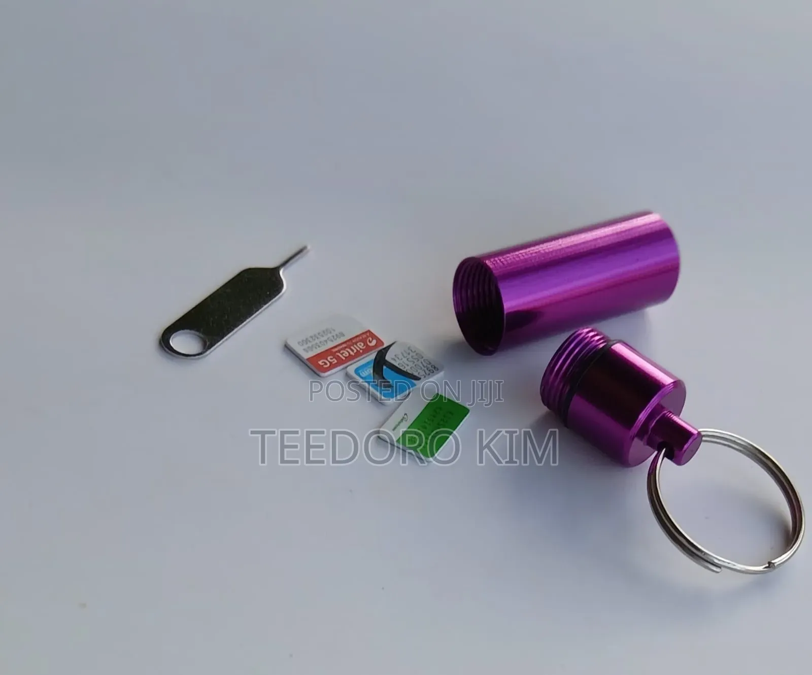 Simcard/Keyholder