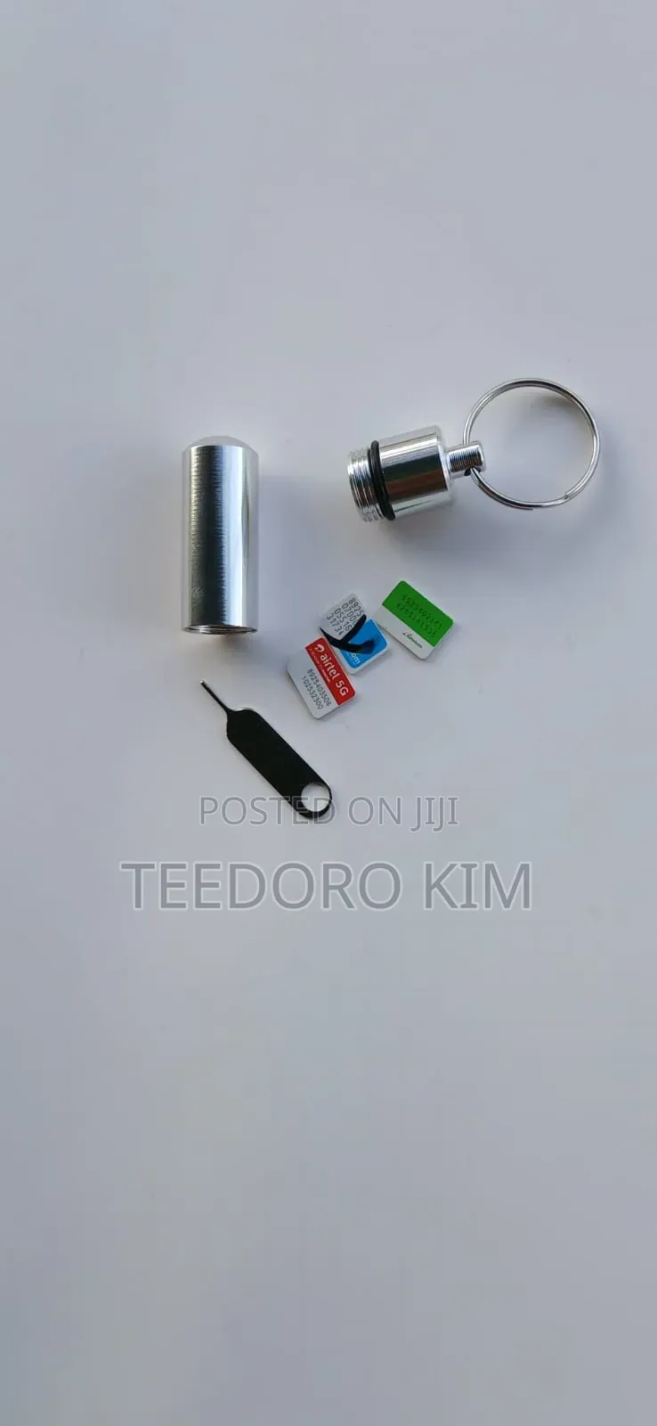 Simcard/Keyholder