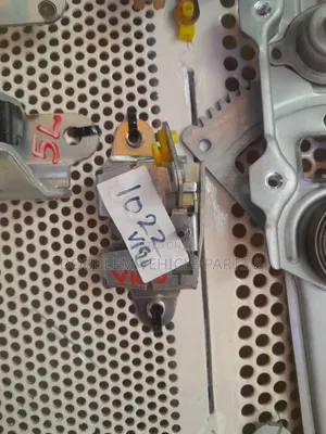 Toyota Hilux Vigo 2004-2013 Tail Gate/Rear/Back Door Lock Latch