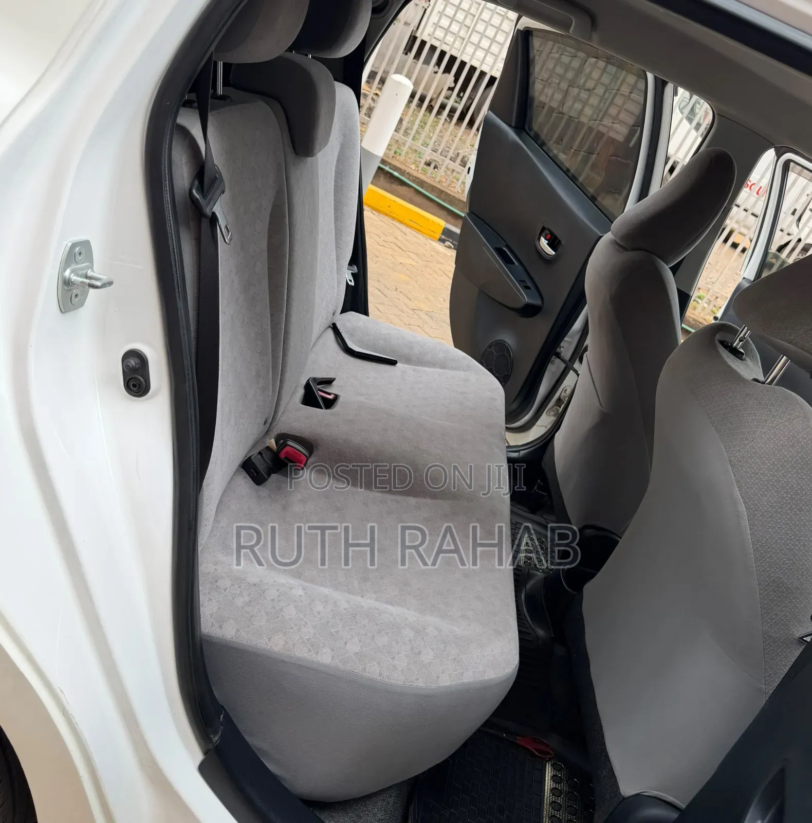 Toyota Vitz 2013 White
