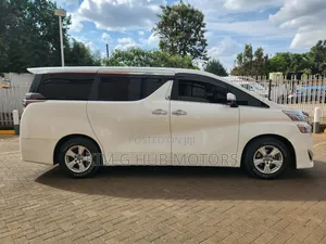 Toyota Vellfire 2018 Pearl
