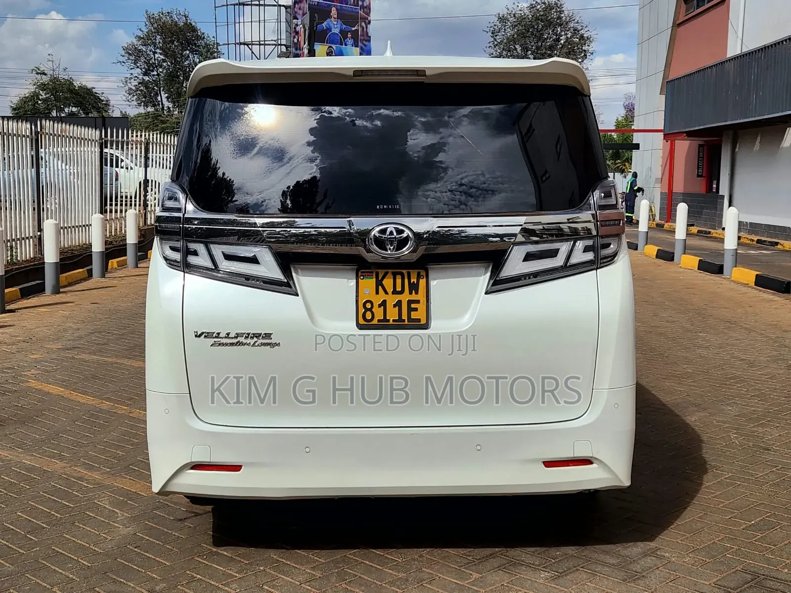 Toyota Vellfire 2018 Pearl