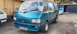 Toyota HiAce 1998 Blue