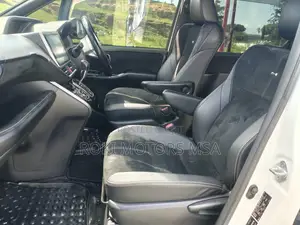 Toyota Voxy 2017