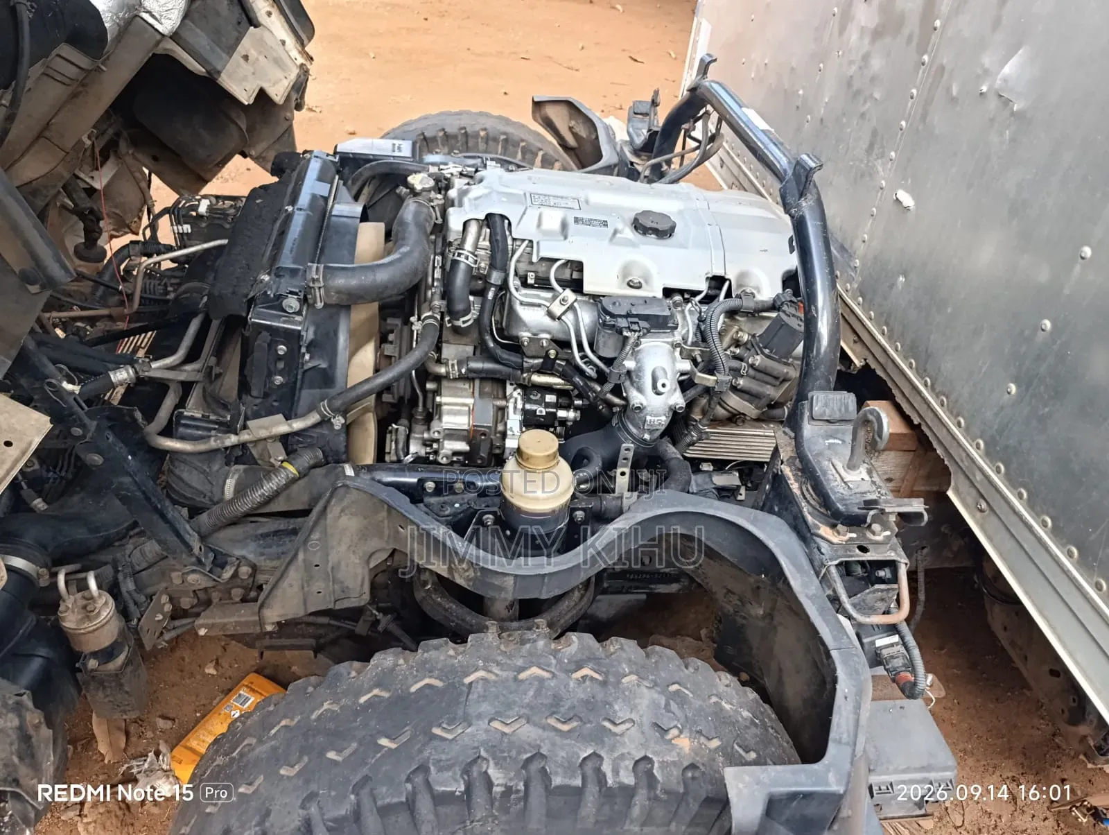 Mitsubishi Truck 2007 White