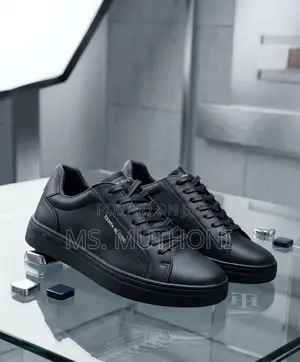 TH Court Leather Detail Essential Size 40-45