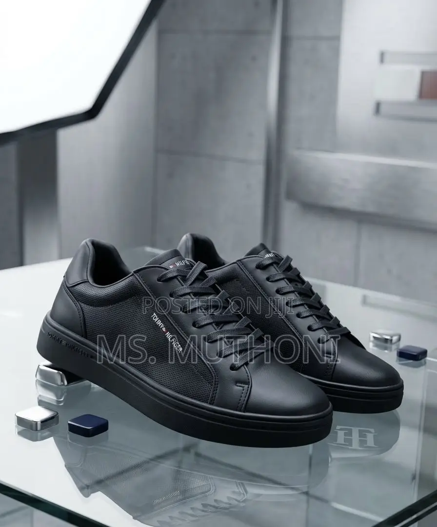 TH Court Leather Detail Essential Size 40-45