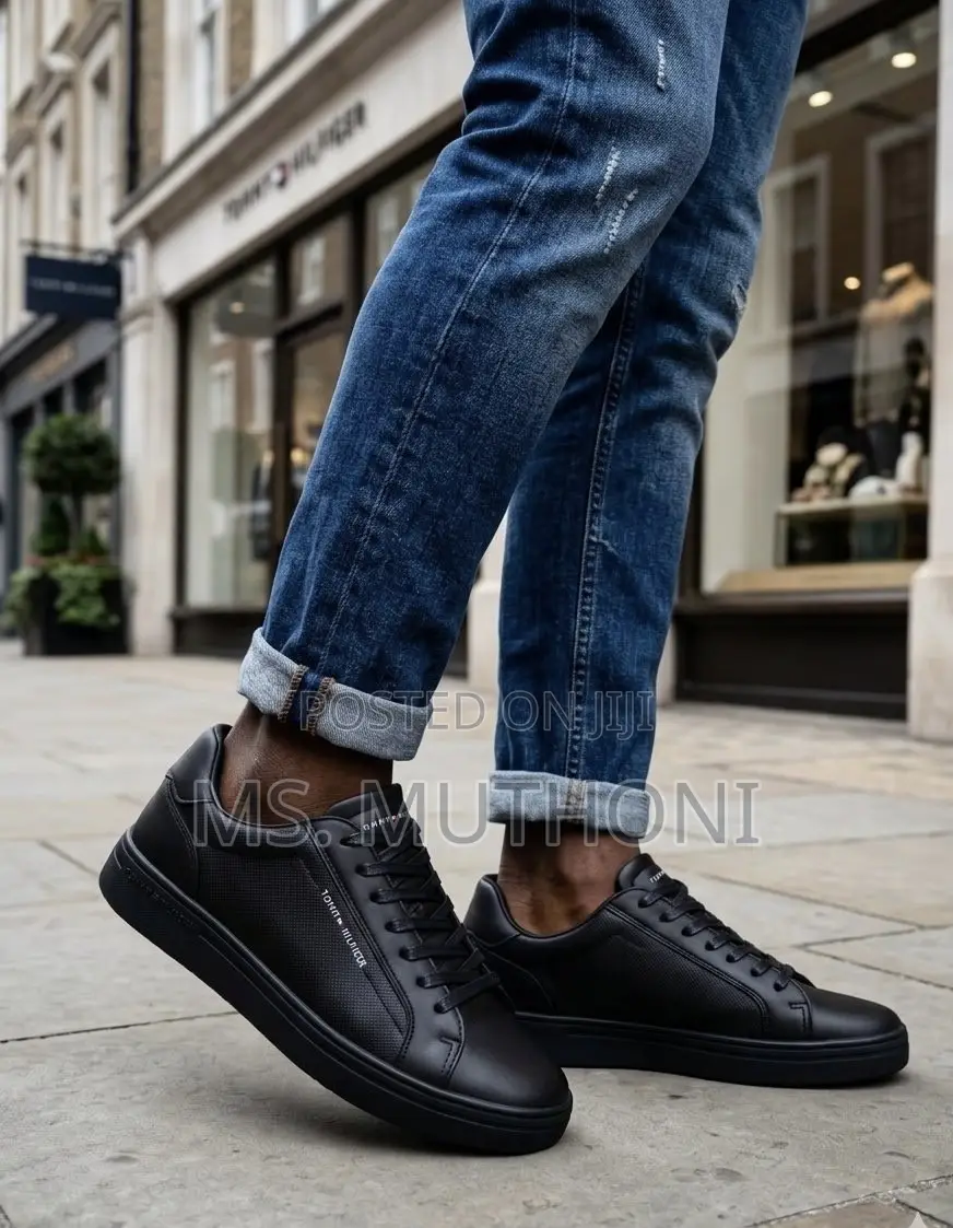 TH Court Leather Detail Essential Size 40-45