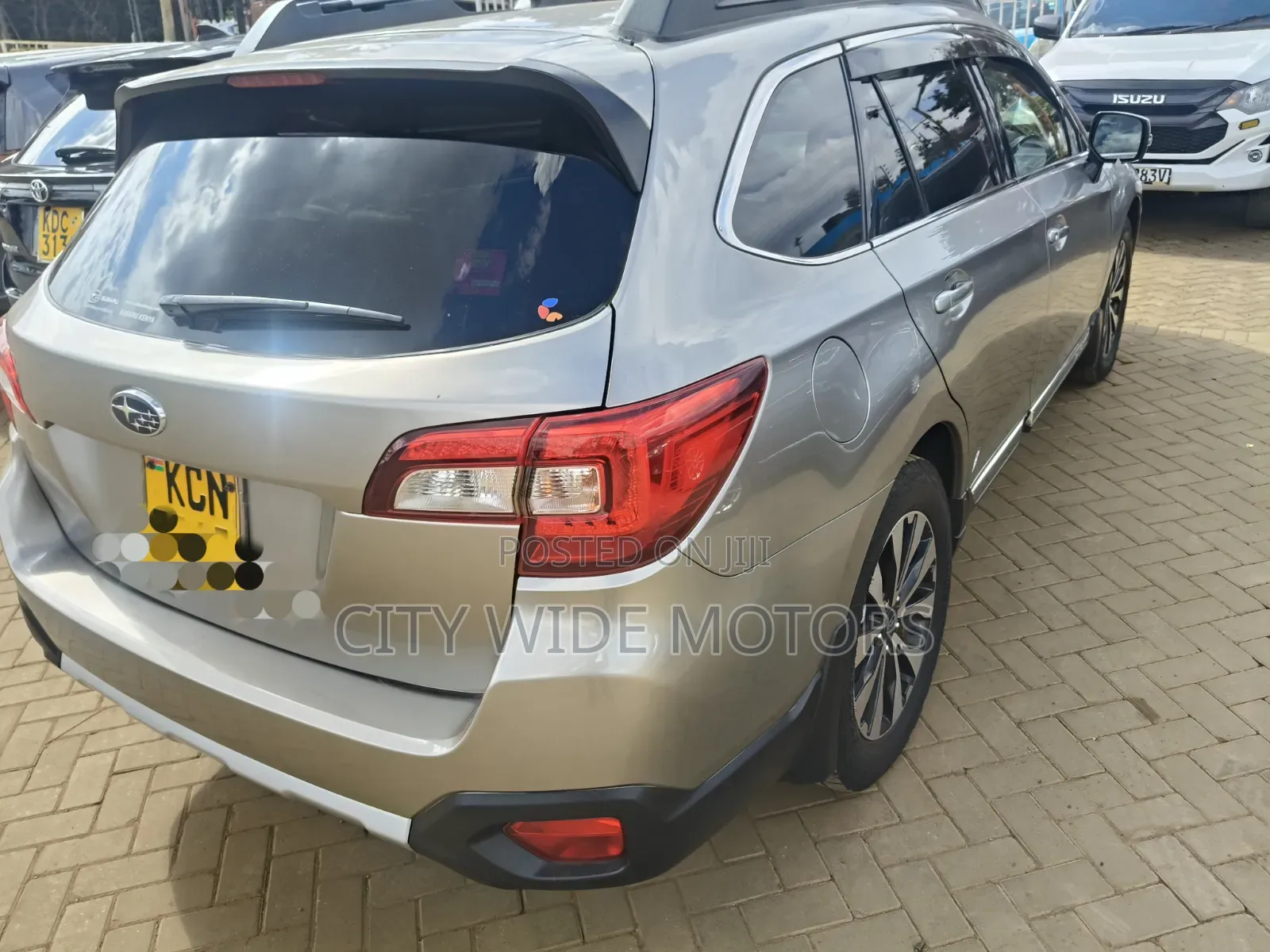 Subaru Outback 2015 Gold