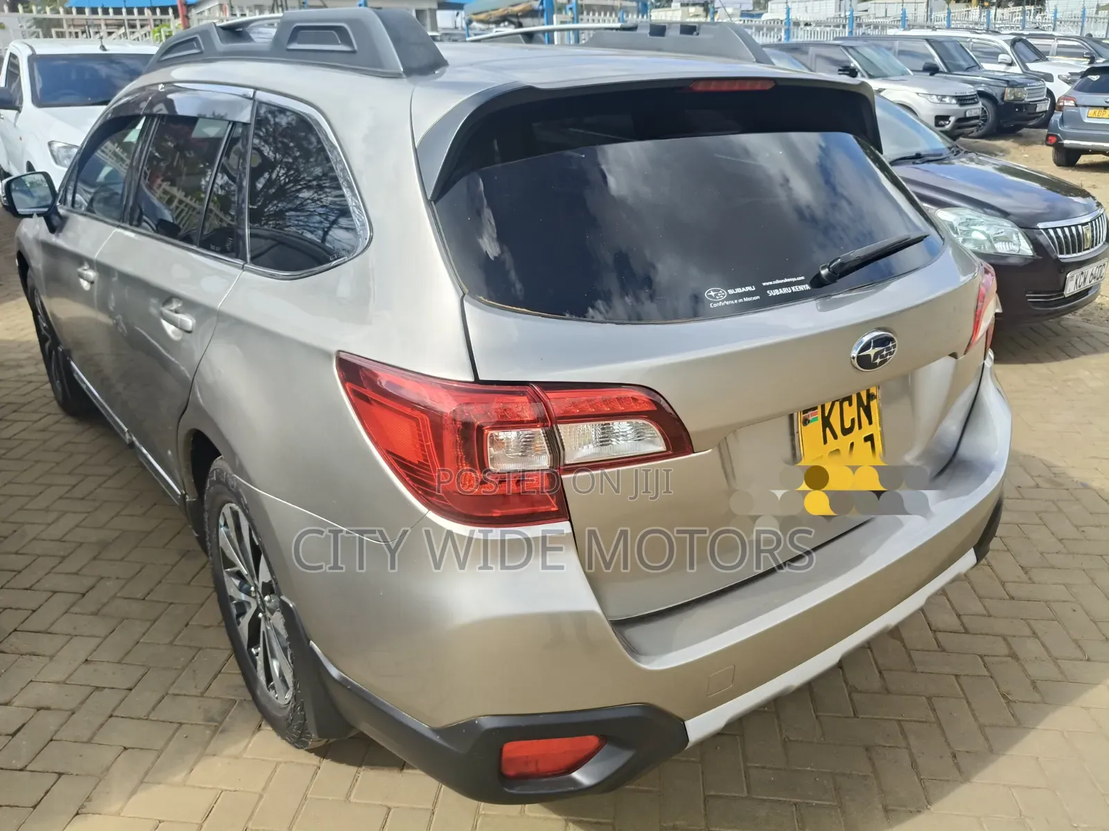 Subaru Outback 2015 Gold