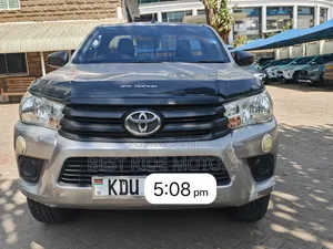 Toyota Hilux Revo Single Cab Deisel 2.8 AWD 2018 Silver