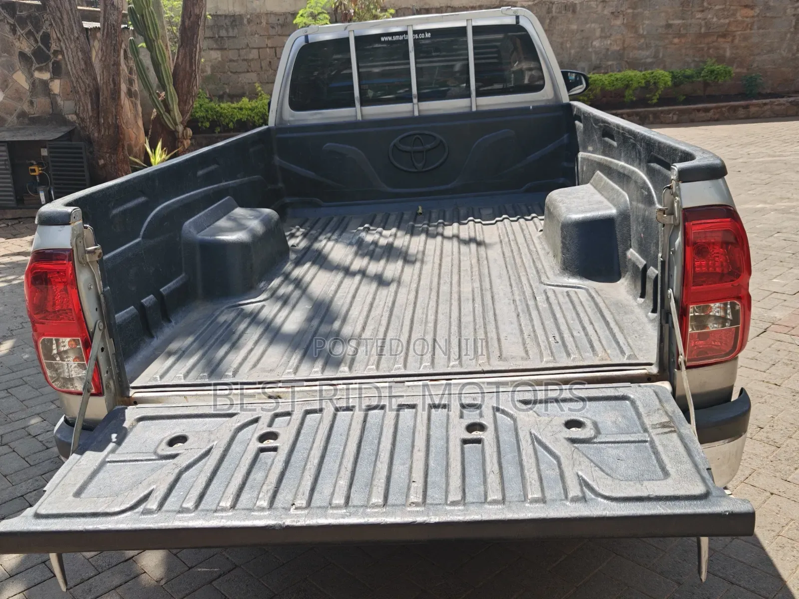 Toyota Hilux Revo Single Cab Deisel 2.8 AWD 2018 Silver