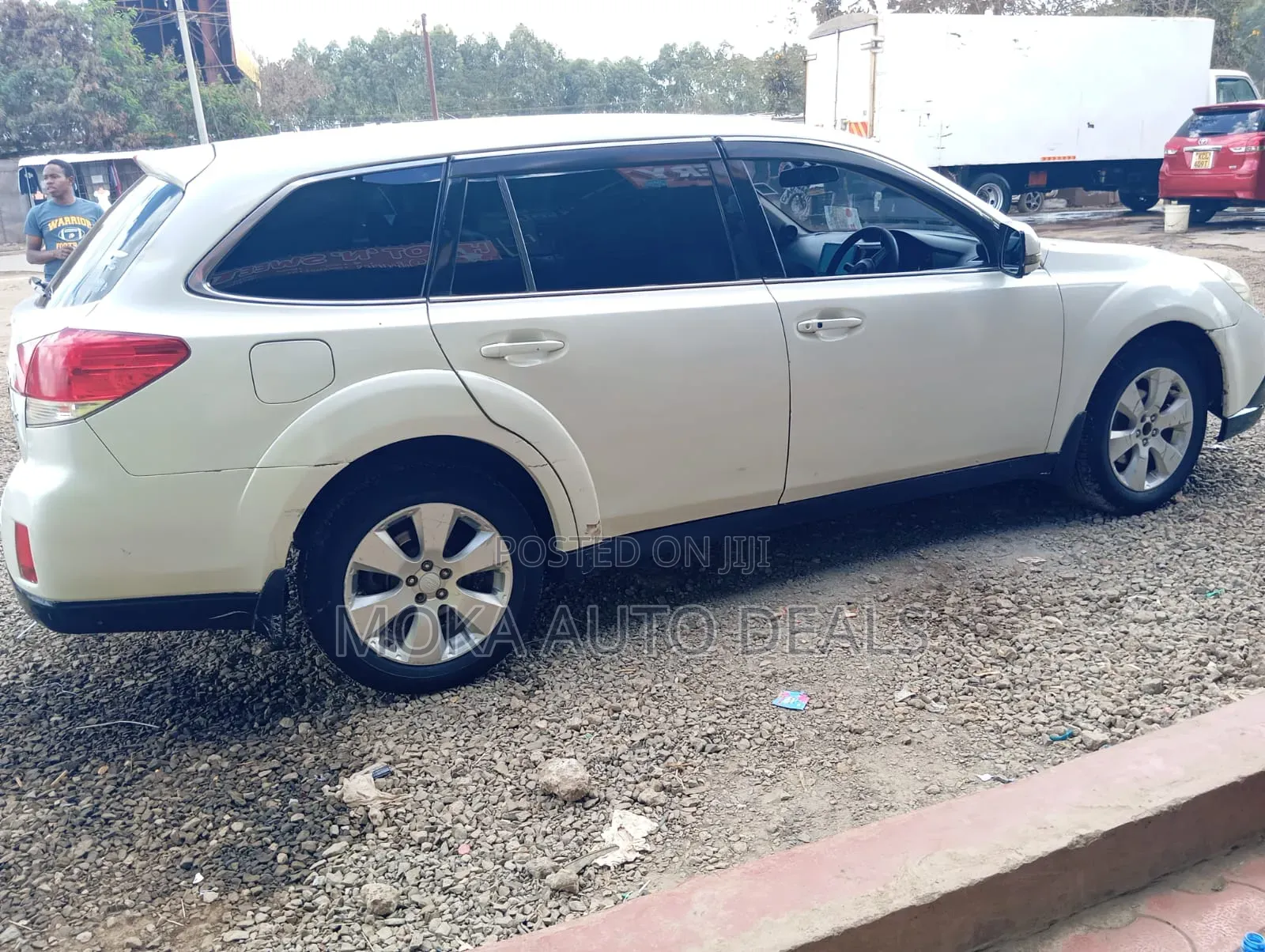 Subaru Outback 2.5 2009 White