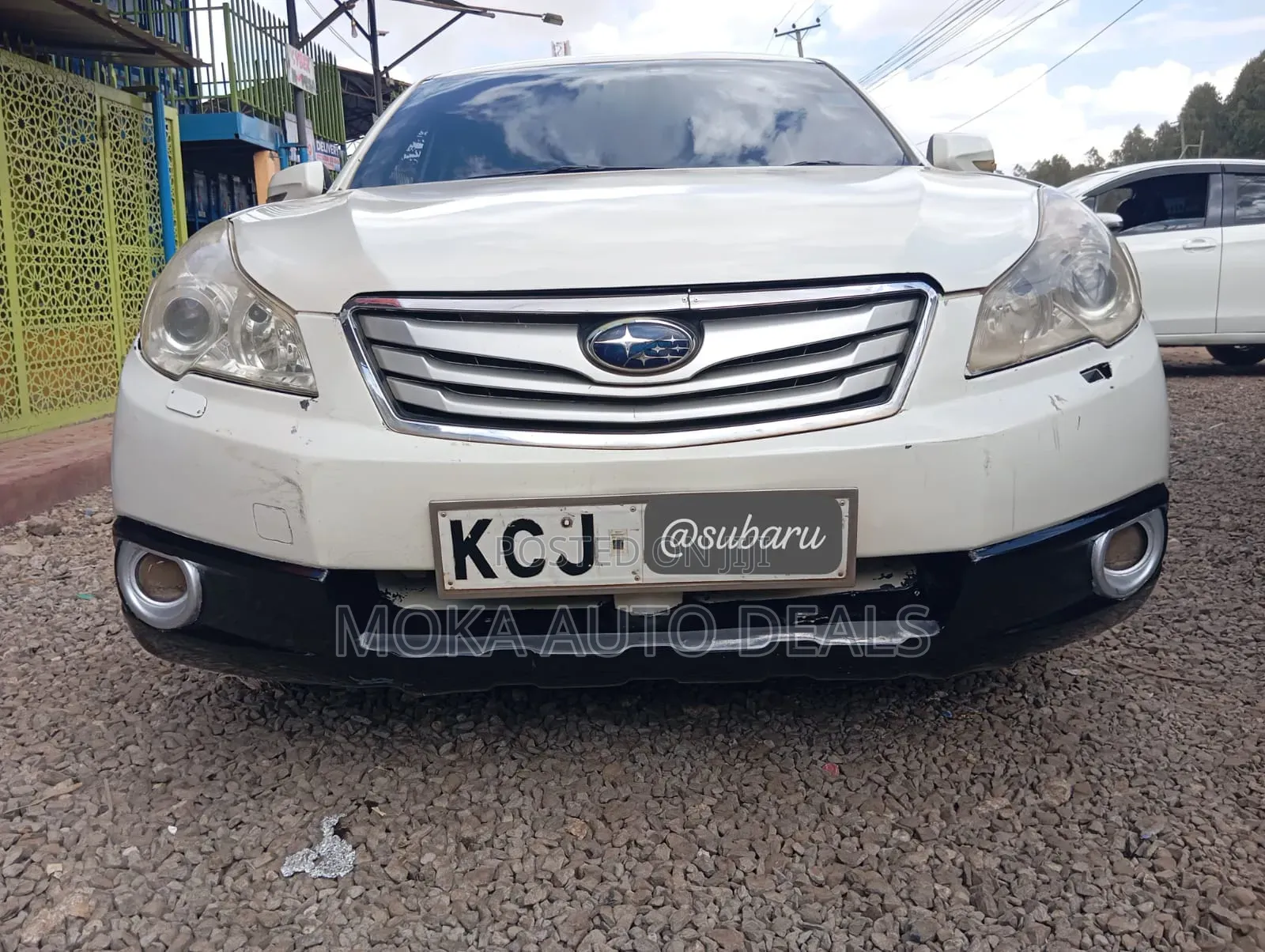 Subaru Outback 2.5 2009 White