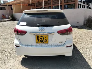 Toyota Axio 2012 White