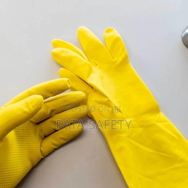 Latex Yellow Gloves